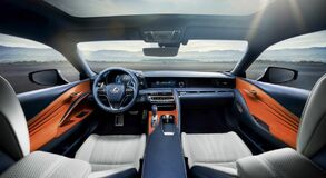  Lexus LC v novém modrém odstínu Structural Blue